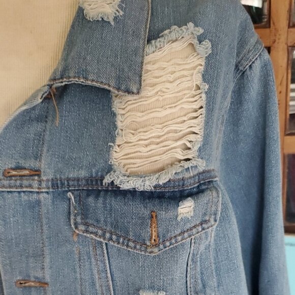 Ci Sono Blue Distressed Jean Jacket - Picture 2 of 9